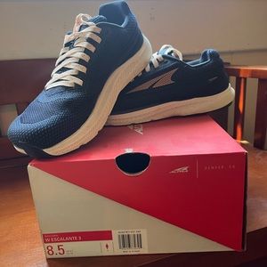 Altra Escalante 3 Womens 8.5